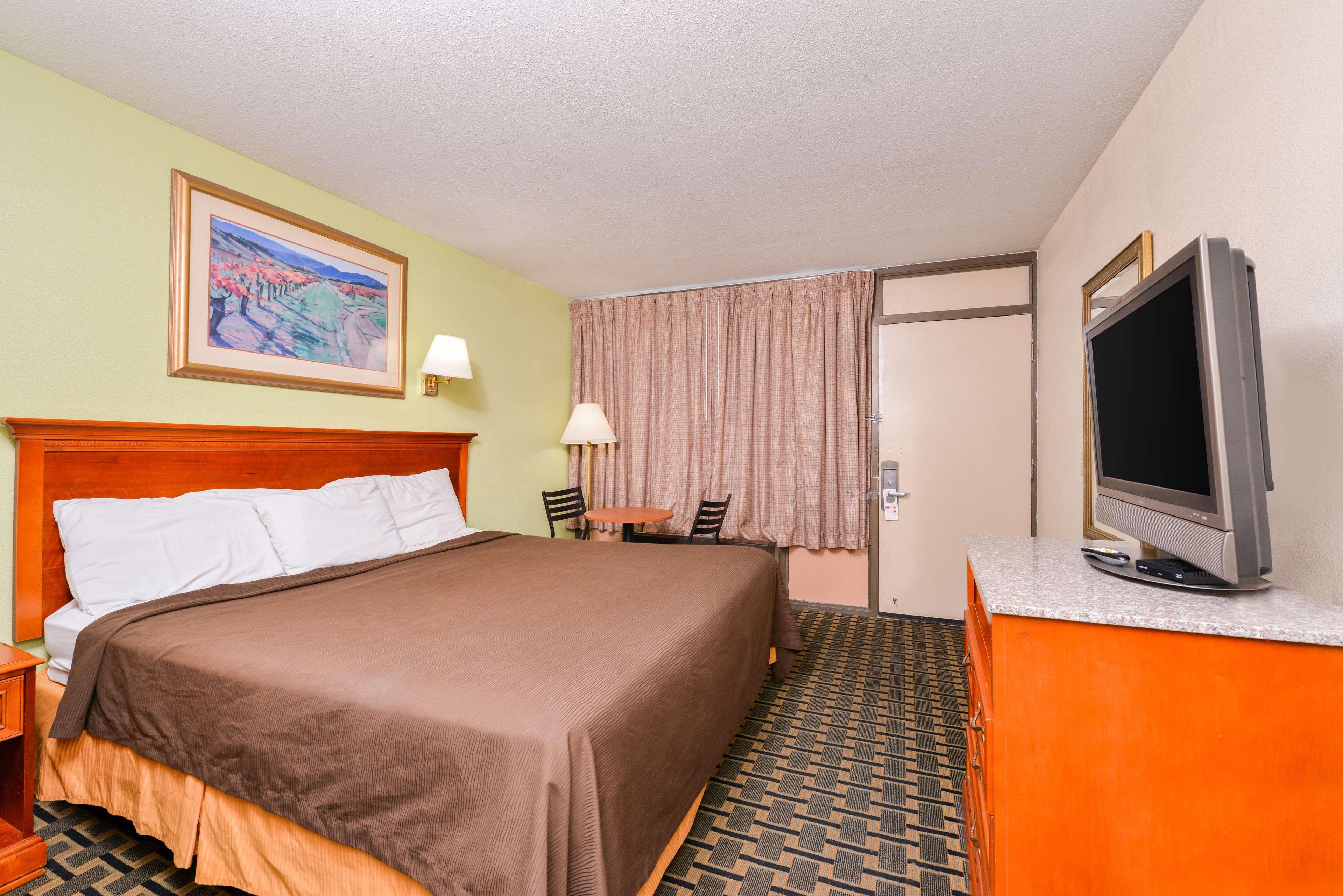 Americas Best Value Inn-Nashville/Airport South Exteriér fotografie